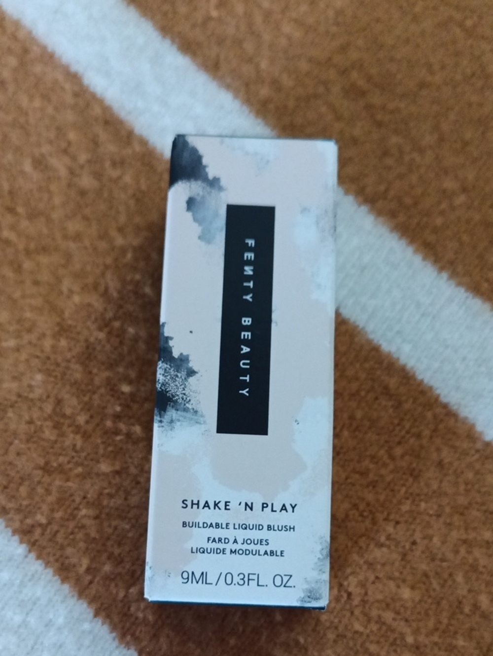 Fenty Beauty Shake 'N Play Liquid Blush in Pale Pink Boxed